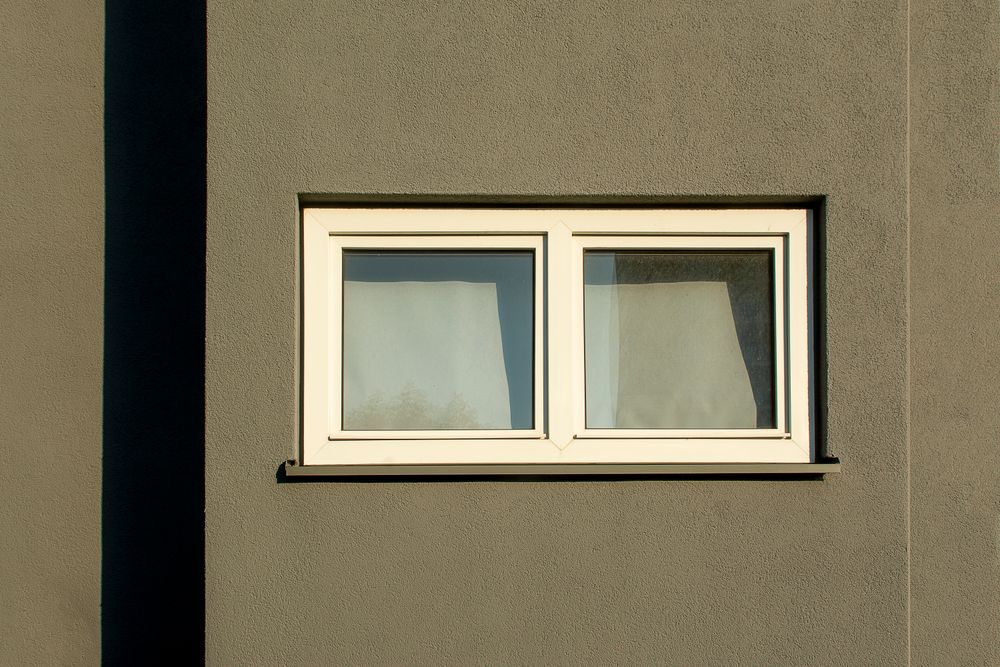 Fenêtre aluminium à frappe