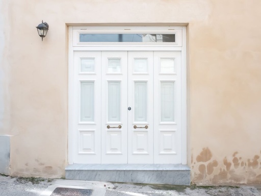 Porte d'entrée PVC isolante